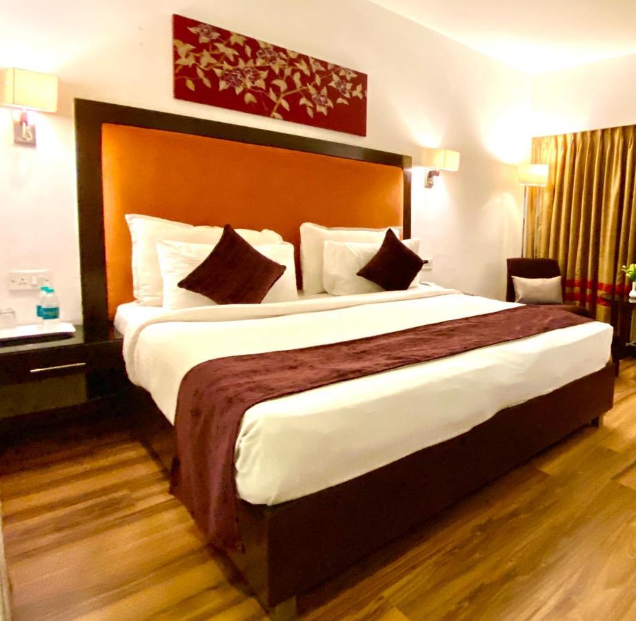 Gis Select Banjara Hill Hotel Hyderabad Luaran gambar