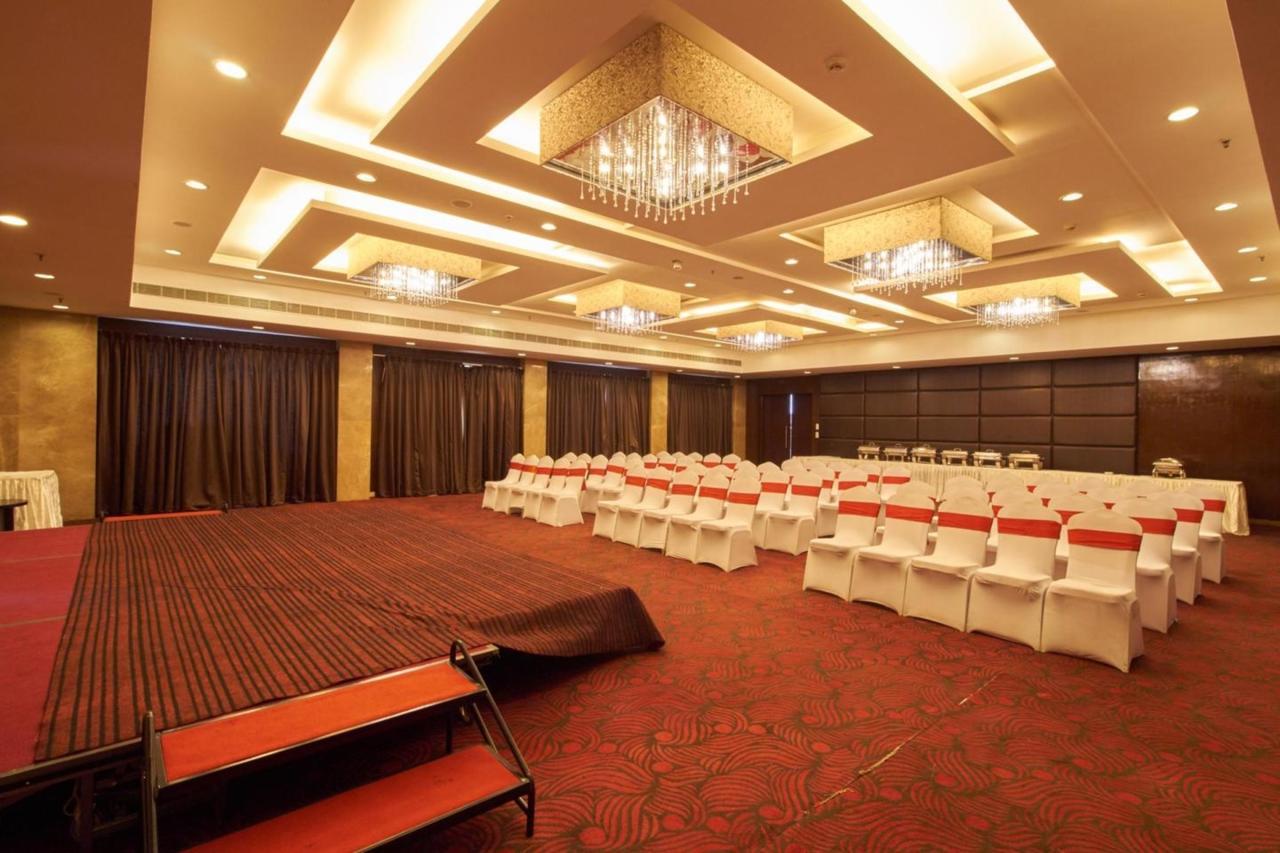 Gis Select Banjara Hill Hotel Hyderabad Luaran gambar